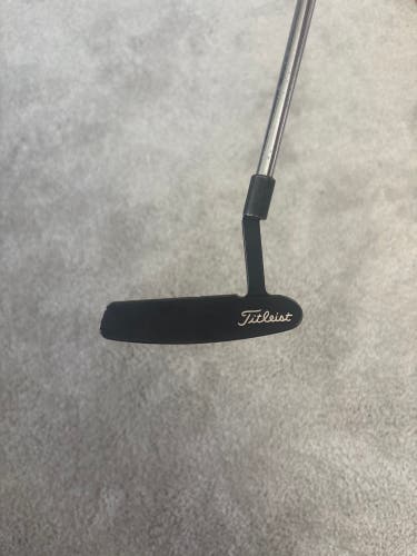 RH Black Scotty Cameron Studio Stainless Newport Beach 303
