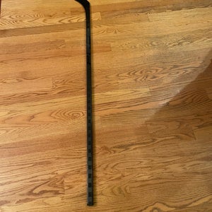 Intermediate  ProBlackout Left Hand Hockey Stick P88 Patrick Kane Pro Curve (New)