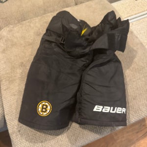 Boston Bruins Pro Stock Team Large Shell & Bauer Supreme ACP Pro Girdle Pro Stock (Used)
