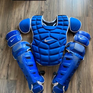 Nike Vapor Pro Catchers gear