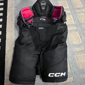 Senior Medium CCM Jetspeed ft6 Hockey Pants (Used)