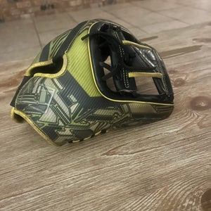 2023 Rawlings RH Infield REV1X Baseball Glove 11.75" (Used)