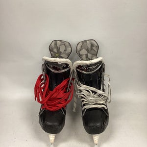Used Bauer VAPOR X3 Intermediate Hockey Skate Intermediate 5.0 11851-S000034218