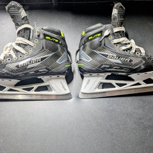 Bauer Elite Hockey Goalie Skates 7.5 (Used)