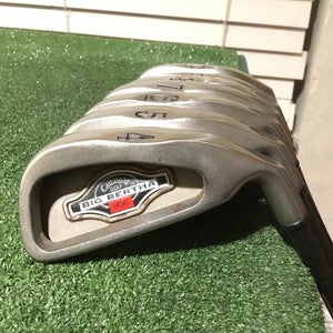 Callaway 1996 Big Bertha Irons Set (4-PW) Firm RCH 96 Series Graphite Shafts