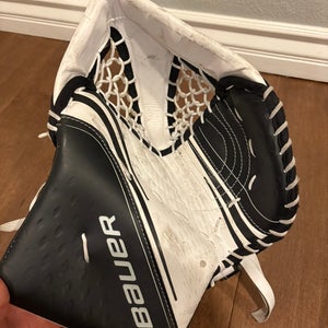 Bauer 2x goalie glove