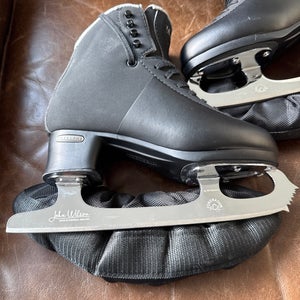 Jackson Ultima Debut Figure Skates B Junior 2.5 W/ John Wilson Coronation Ace Blades