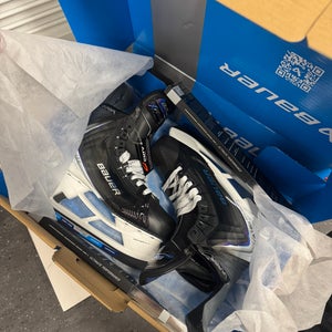 Bauer Vapor Flylite 9.5 Fit 3 2 Sets of Blades (Do not offer)
