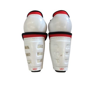 Used SHIN GUARDS Intermediate Shin Guards White 8" 11760-S000078159