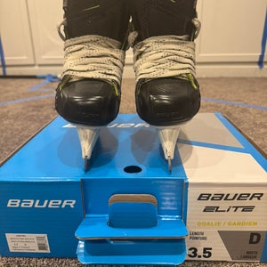 Bauer Elite Hockey Goalie Skates Regular Width Size 3.5 (Used)