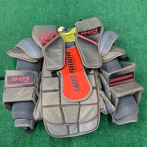Senior Medium Warrior Ritual G4 Goalie Chest Protector (Used)