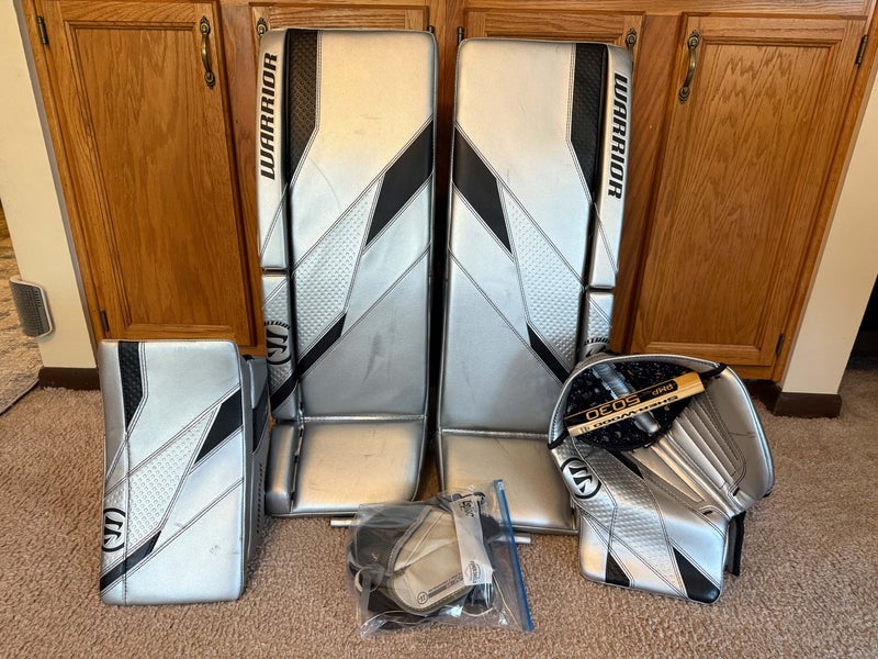 32" 2024 Warrior Ritual G7 Pro Regular Goalie Full Set (Used)