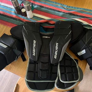 Small / Medium  Bauer GSX Goalie Chest Protector (Used)