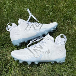 White Men's Size M 11.5 (W 12.5) Adult New Balance Mid Top Freeze 4.0 (New)