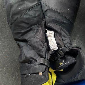 Junior Medium Bauer Supreme 2s Pro Hockey Pants (Used)