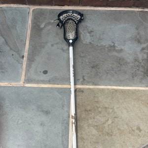 All Black Fully Strung Maverick Kinetic 2.0 on White STX Fiber X Shaft