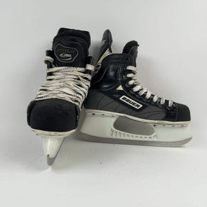 Bauer Supreme 7000 Size 5.5 Hockey Skates
