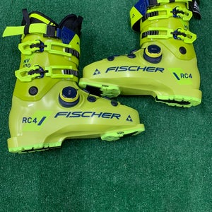 Men's Fischer RC4 130 MV BOA VAC GW Ski Boots Stiff Flex (New)