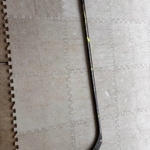 Junior Bauer AG5NT R Left Hand Hockey Stick P92  (Used)