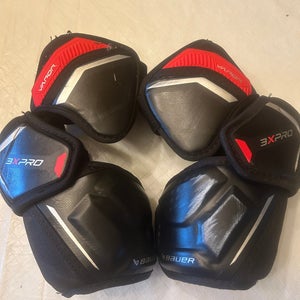 Medium Intermediate Bauer Vapor 3X Pro Elbow Pads (Used)