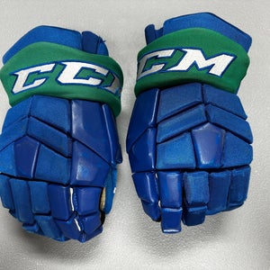 CCM HG42 Pro Stock Hockey Gloves 14" Blue BRONCOS 10058