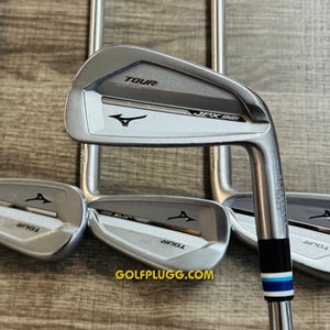 +1/2 Mizuno JPX 921 Tour Iron Set 4-PW / NS Pro, Regular Flex (171)