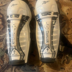 Junior CCM SC4 12" Shin Pads (Used)