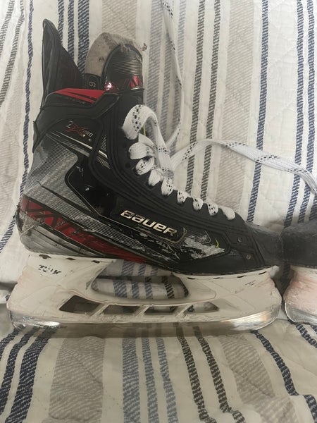 Bauer Vapor 2X Pro Hockey Skates Regular Width   Size 6 (Used)