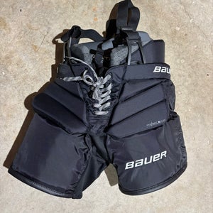 Intermediate Small Bauer Elite Hockey Goalie Pants (Used)