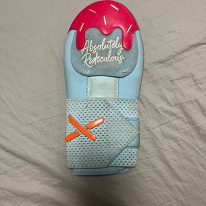 Absolutely Ridiculous (Aria) Cotton Candy Sliding Mitt Used