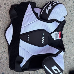 Youth Small CCM LTP Shoulder Pads (Used)