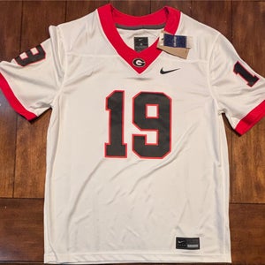 Nike Georgia Bulldogs #19 Brock Bowers White Jersey. Adult Medium—NWT