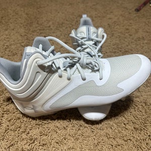 Brand New Under Armour Command Mc Cleats