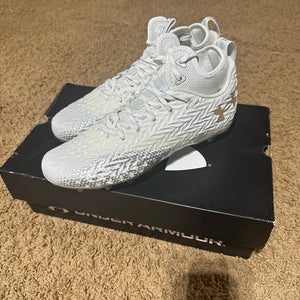 2 Pairs Of Brand New D-1 Issued Under Armour Spotlight Clone 3.0
