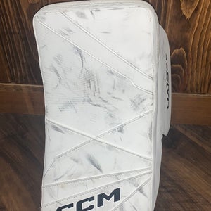 Used - CCM Axis 2.5 Regular Goalie Blocker - Junior