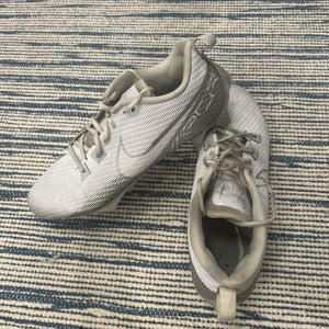 White Nike Vapor Edge Pro 2 Cleats (Lightly Used)