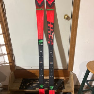 Men's 2024 Rossignol Racing 165 cm Hero Athlete SL Skis Without Bindings (Used)