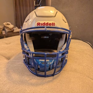 Medium Adult Riddell SpeedFlex Helmet