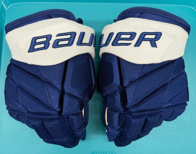 Pro Stock Bauer 13” 1x Lite Gloves. Toronto Maple Leafs (New)