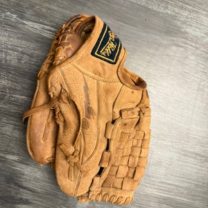 Roy Hobbs RH Infield Baseball Glove 12"
