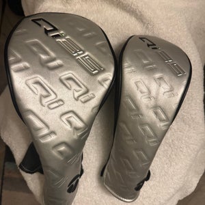 Taylormade Qi35 Driver & 3 Fairwaywood HeadCover