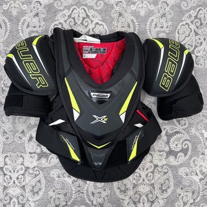 Senior XS Bauer Vapor X-W Shoulder Pads (Used)