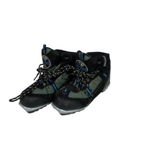 Used Whitewoods Boys NNN XC Ski Boots Black W 05-05.5 / JR 03.5-04 11847-S000027440