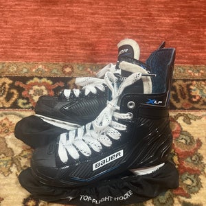 Bauer XLP Hockey Skates Regular Width Size 4.5 (Used)