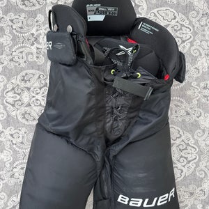 Small Senior Bauer Vapor X-W Hockey Pants (Used)