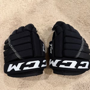 CCM Tacks 4R Gloves 10" (Used)
