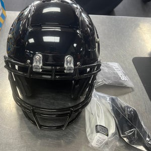 New Schutt F7 Collegiate A Med 11497-SCHF7