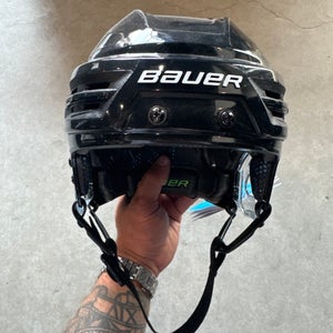 Small NHL Anaheim Ducks Bauer RE-AKT 85 Helmet Pro Stock (New) Black