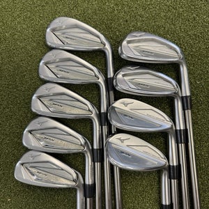 Mizuno JPX 923 Hot Metal 4-PW,GW,SW Recoil F3 95 Regular Flex Iron Set