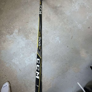 Intermediate CCM Super Tacks 2.0 Right Handed Hockey Stick P29 Pro Stock (Used)